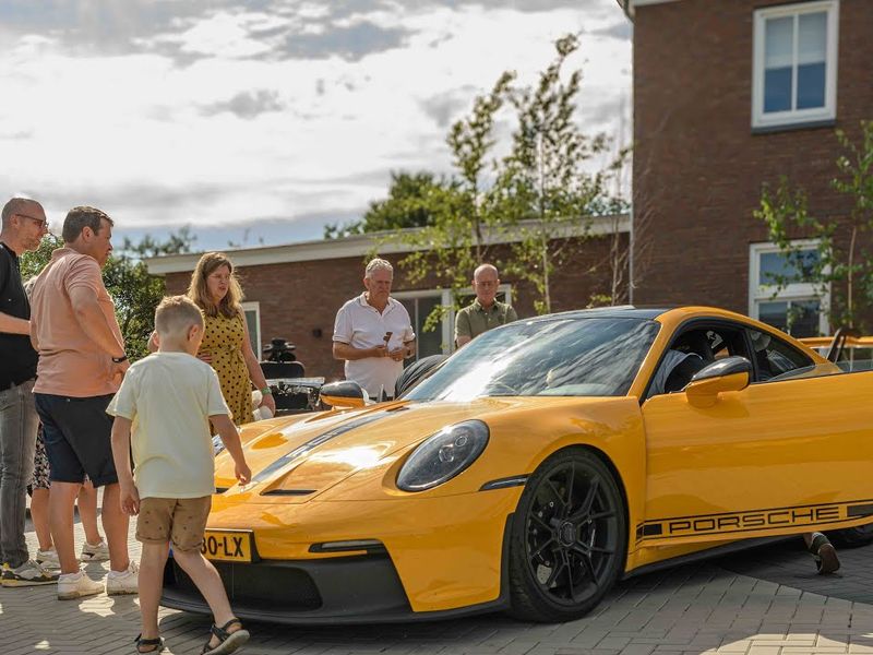 “Als ik een miljoen win, dan wil ik een Porsche waar ik in kan”